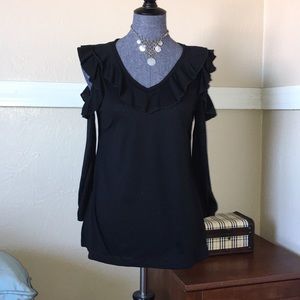 Open shoulders Blouse